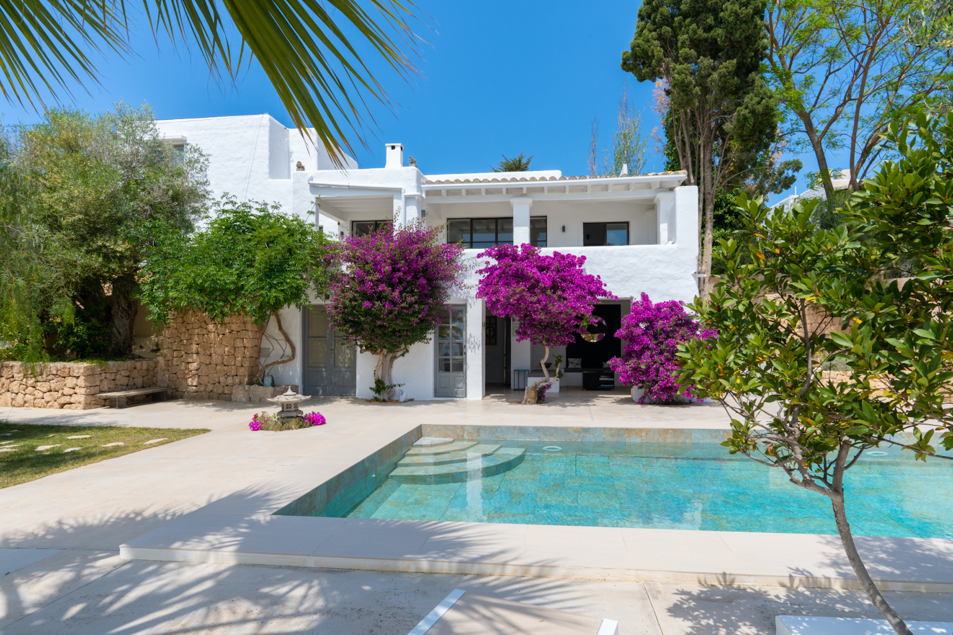 Resa estates Ibiza finca te koop st Rafael sea view sale main house main photo.jpg